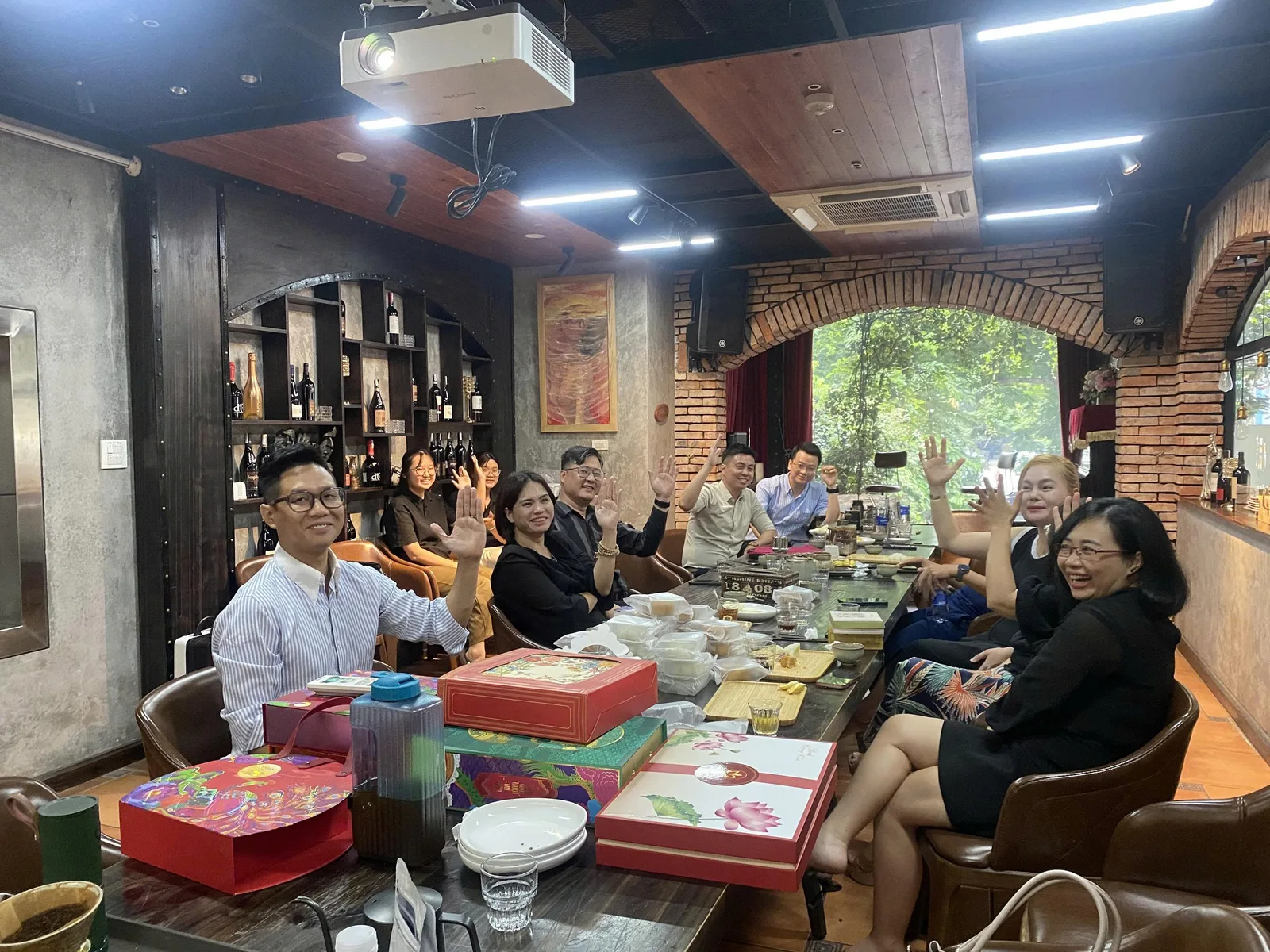 Tập thể thành viên CEO1987 rạng rỡ trong tấm ảnh nhóm khép lại buổi họp định kỳ tháng 7 đầy ý nghĩa.