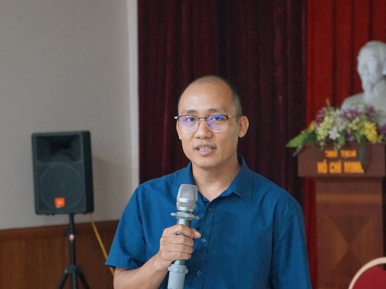 Chủ tịch Nguyễn Lương Tú phát biểu khai mạc họp định kỳ tháng 6 của CLB Doanh Nhân CEO1987